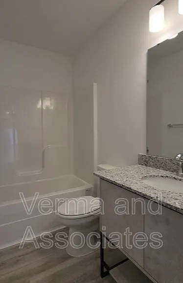 1091 Kentucky Ave — Photo 10