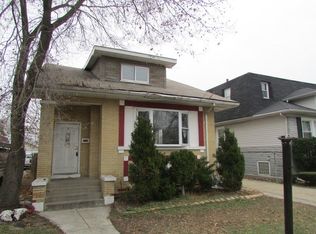 1613 S 17th Ave, Maywood, IL