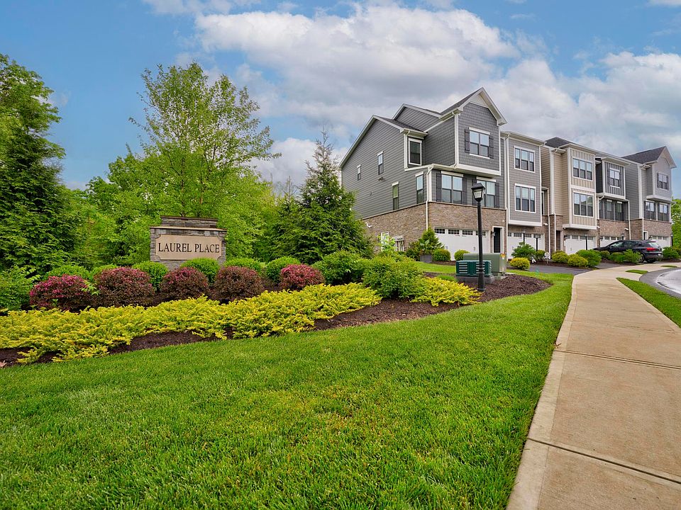 1st image of 136 Laurel Place Ln