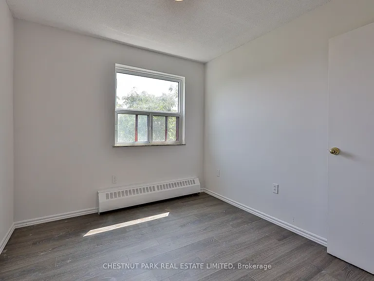 900 Glen St #512 — Photo 25
