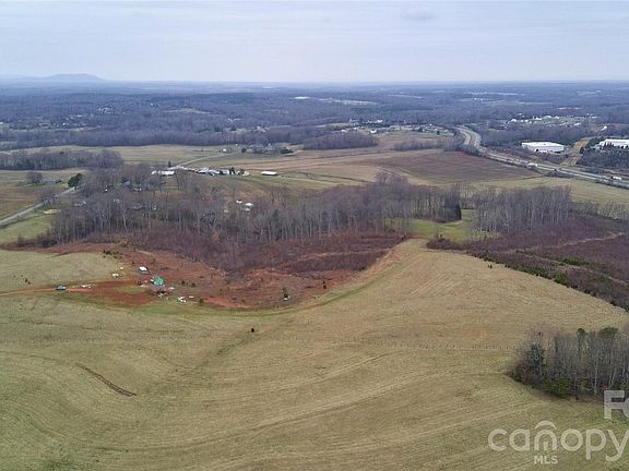 2nd image of 3078 Summerow Rd