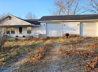 Box 2747 Route Rd #2, Seymour, MO 65746