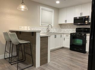 2760 Highlawn Ave #1/2, Huntington, WV 25702