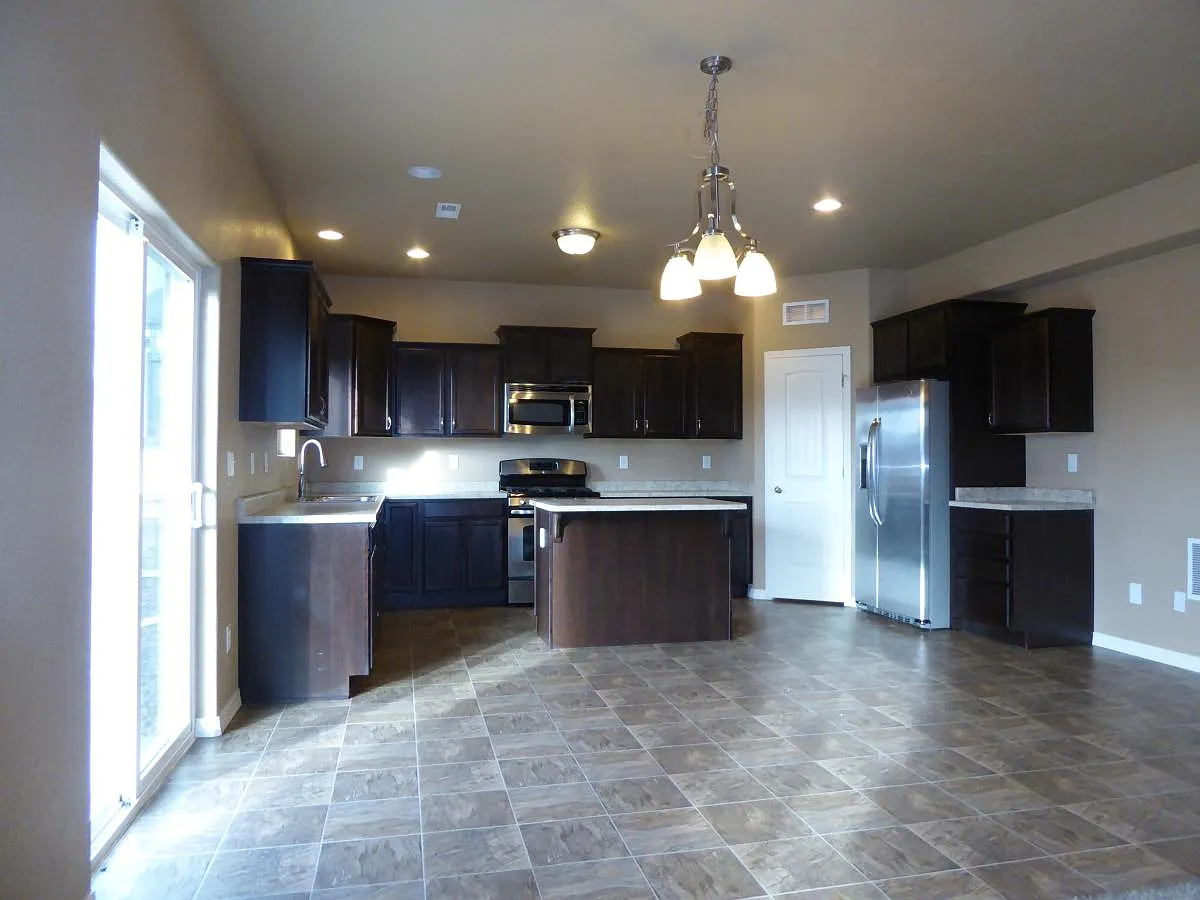 3713 Reindeer Circle — Photo 4