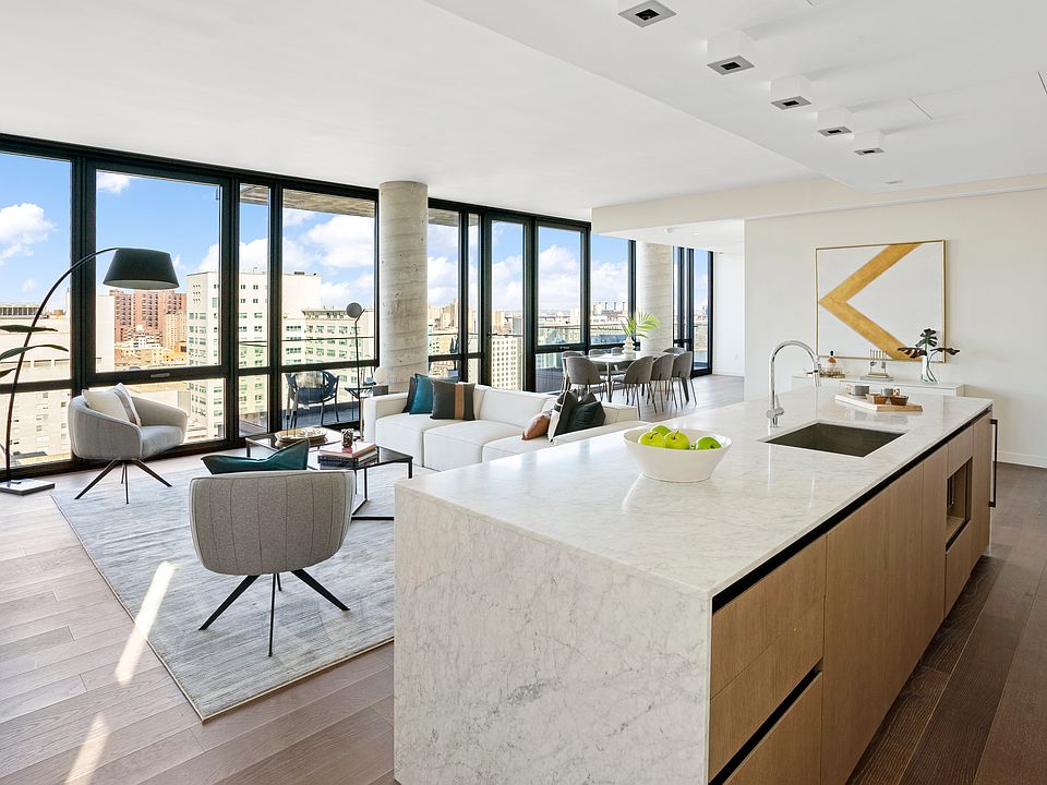1st image of 302 E 96th St Penthouse 6