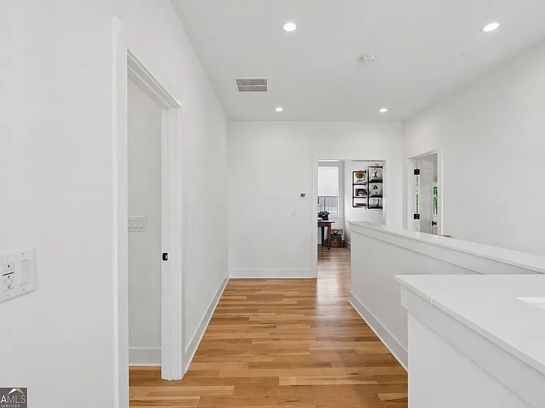 1150 Blair Ln — Photo 39