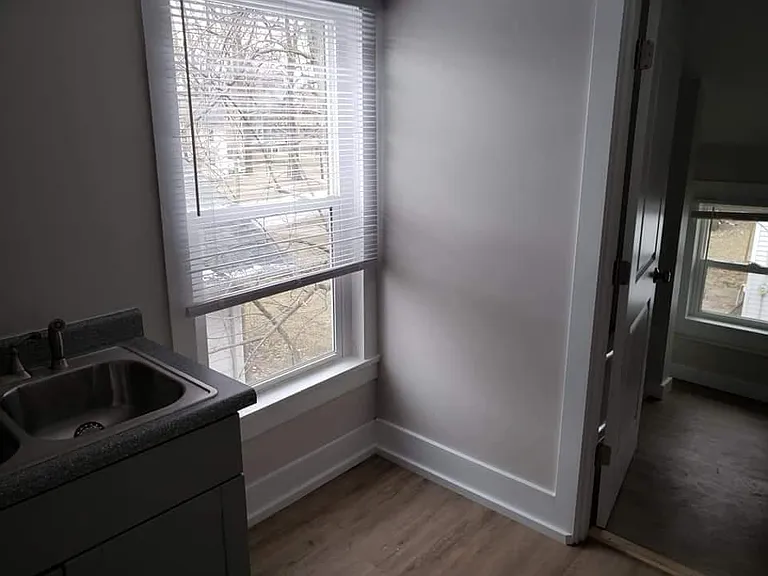 707 W Stoughton St #1/2 — Photo 2