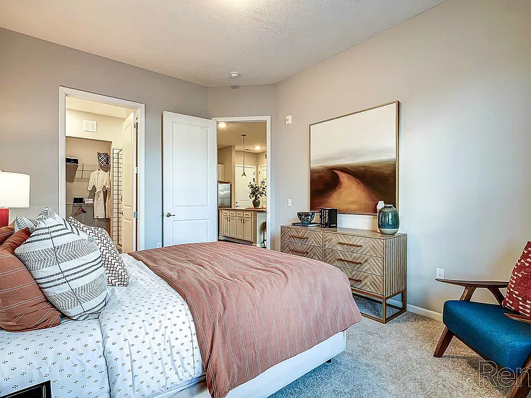 100058887_hdp_kendallpark_flpn1_bed4