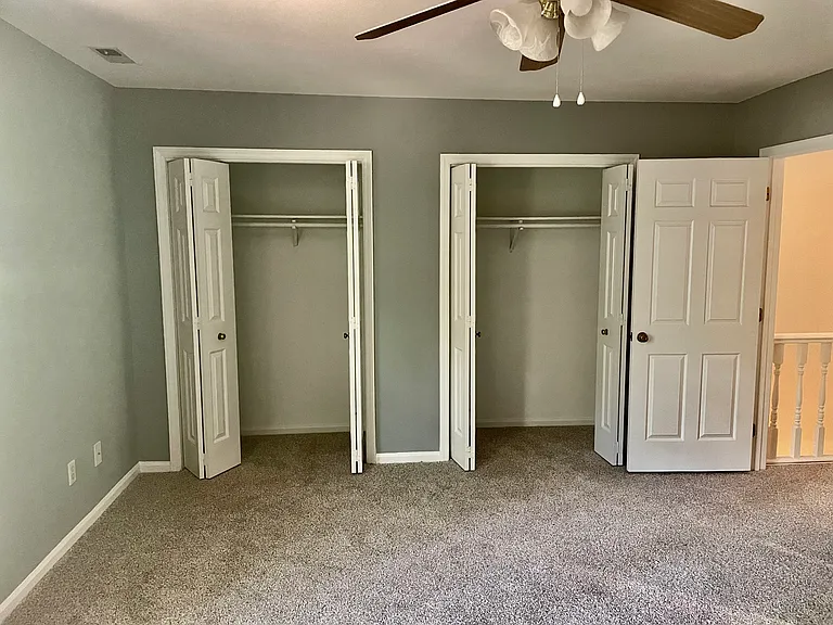 205 Forest Ct #205 — Photo 16