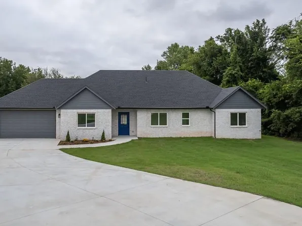 9717 NW 10th St, Oklahoma City, OK 73130