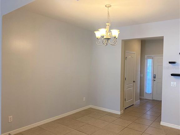 4th image of 1068 Taramundi Dr
