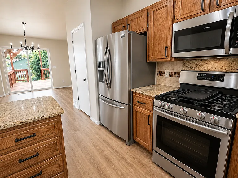 8381 W Oregon St — Photo 8