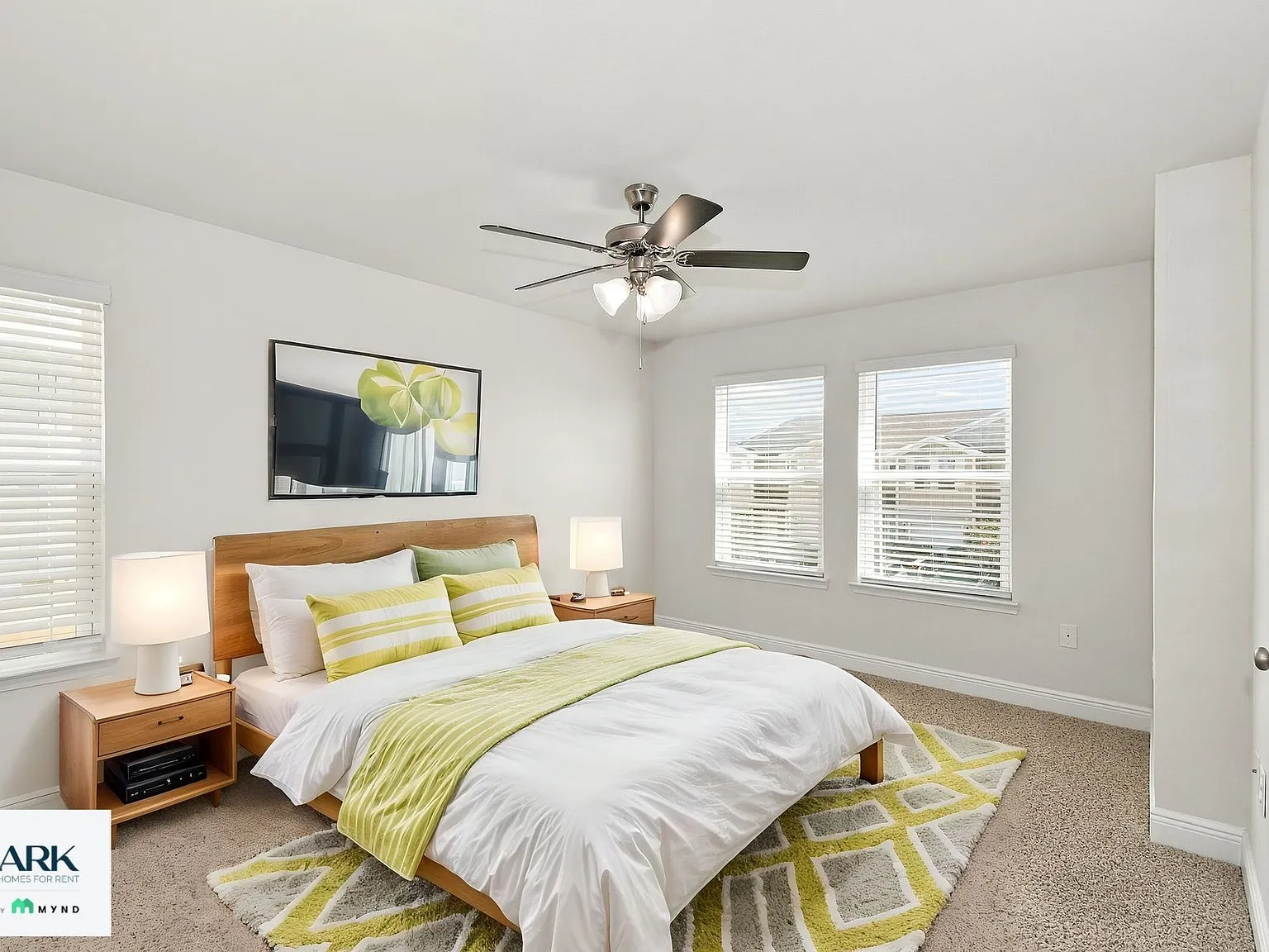 3 bed, 2.5 bath, 1553 sqft, $1,805 — Photo 4