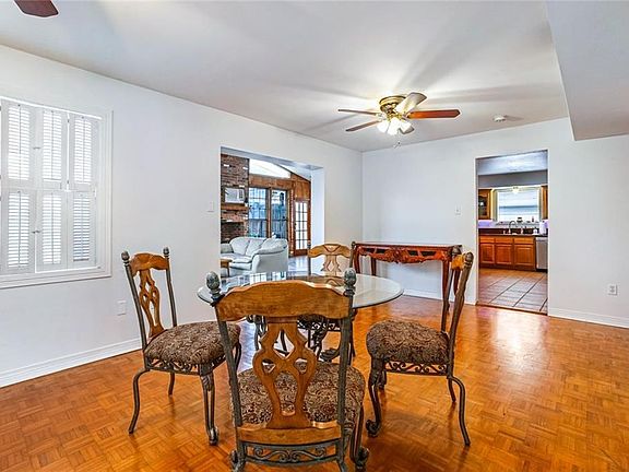 5th image of 2651 Hudson Pl