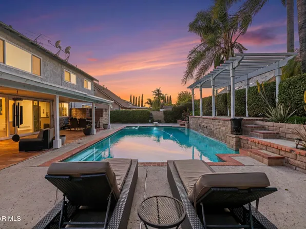 2371 E Larch St, Simi Valley, CA 93065