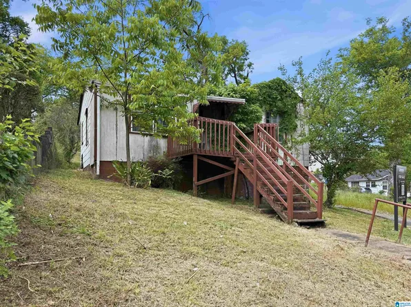 1438 Fred L Shuttlesworth Dr, Birmingham, AL 35234