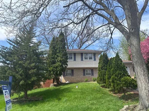 0N160 Sarana Ave, West Chicago, IL 60185