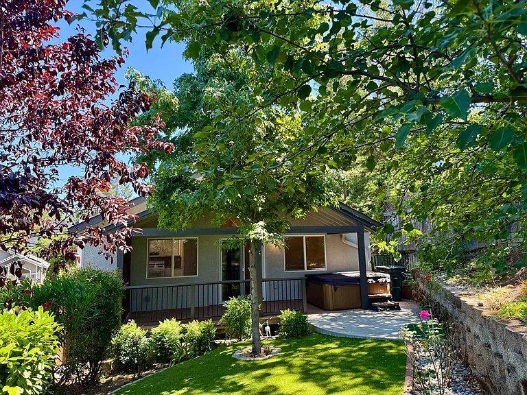 245 Incline Dr — Photo 12