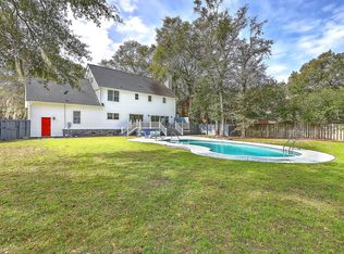 742 Knotty Pine Rd, Charleston, SC 29412