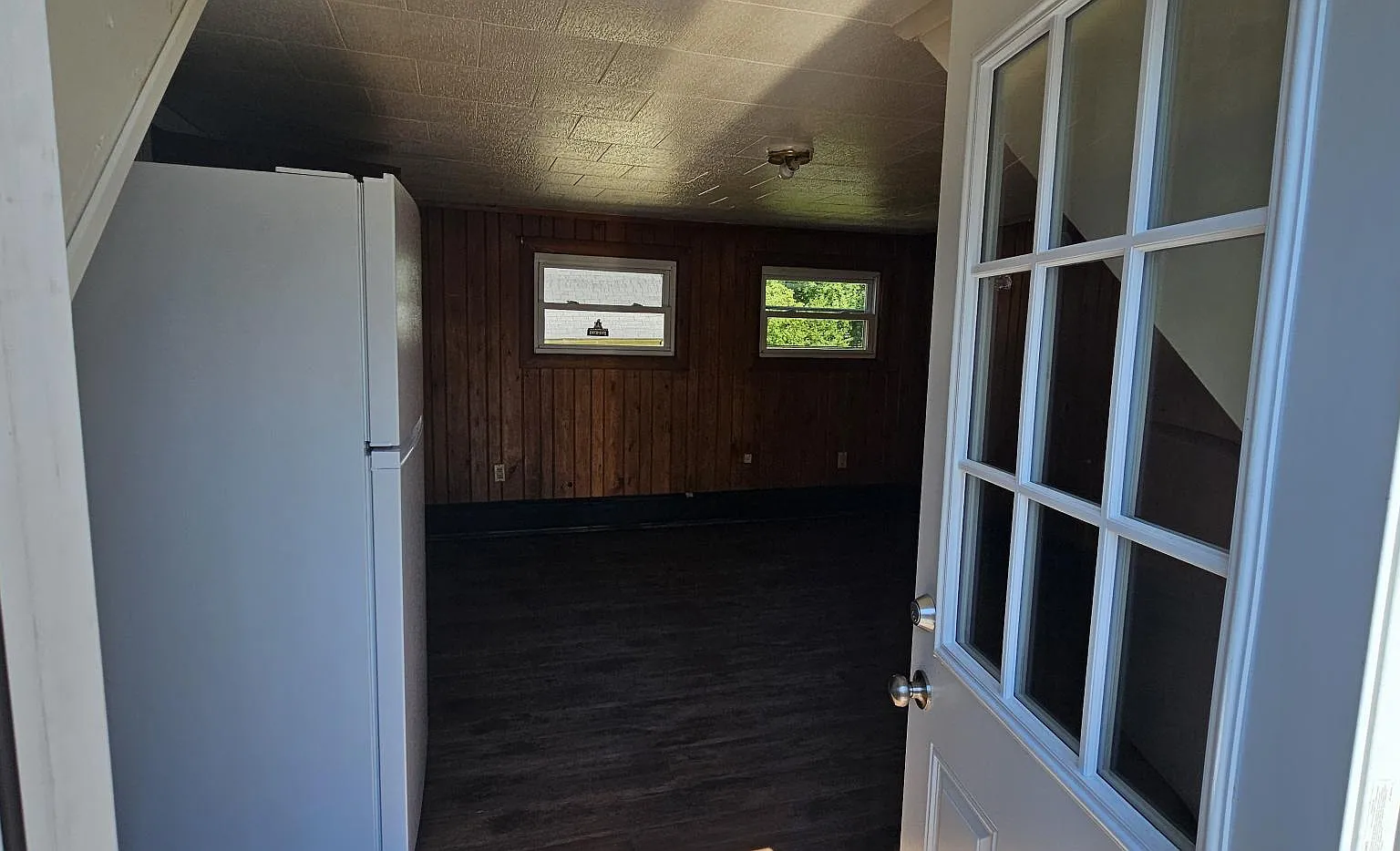 1 bed, $930 — Photo 2