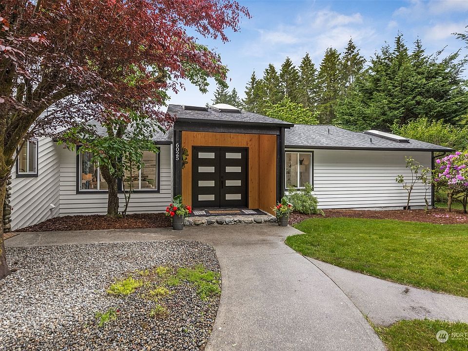 1st image of 6025 44th Way NE