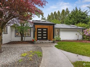 6025 44th Way NE, Olympia, WA 98516