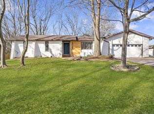 5065 S Sycamore Ave, Springfield, MO 65810