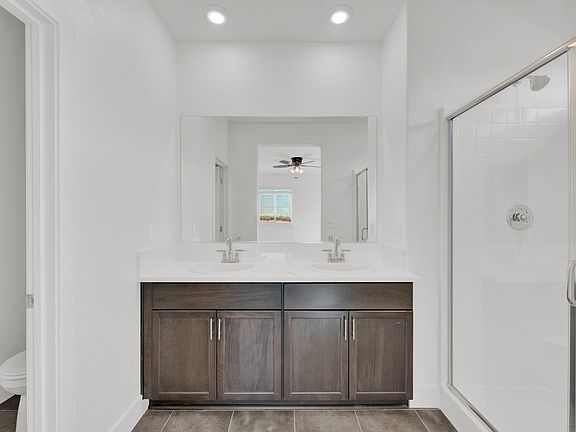 5th image of 1217 Niemann St