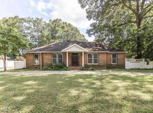 210 Tanglewood Dr, Warner Robins, GA 31093