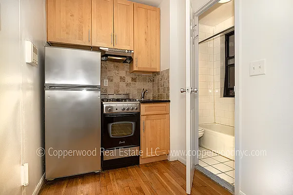 Rented by Copperwood Real Estate | media 3