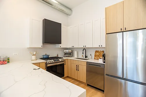 618 W Wrightwood Ave #3 Photo 1