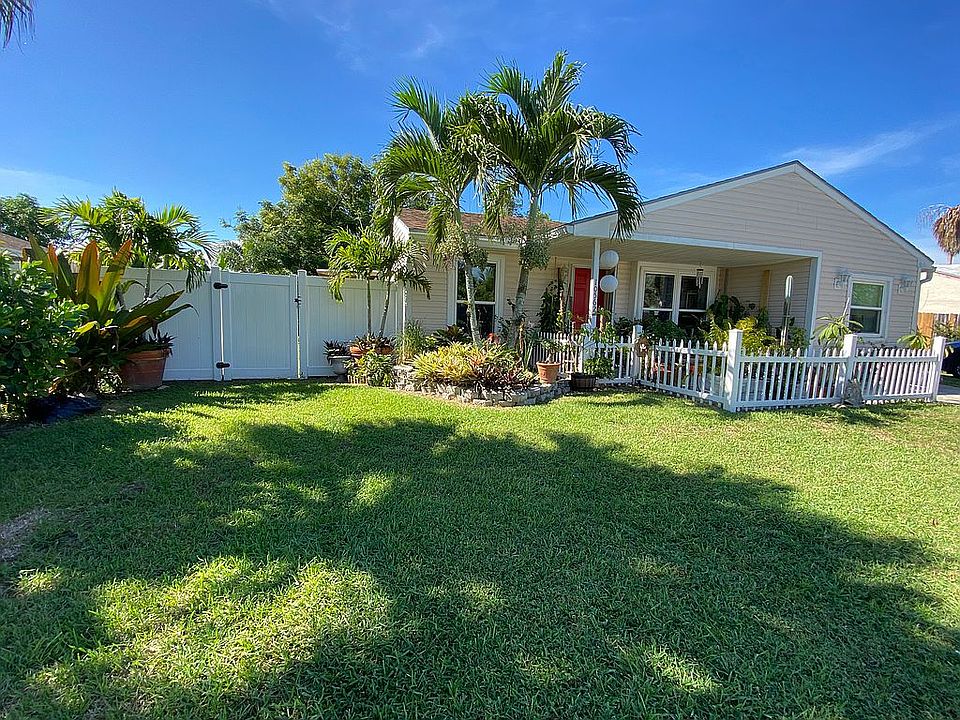 1st image of 10562 Fascination Ln