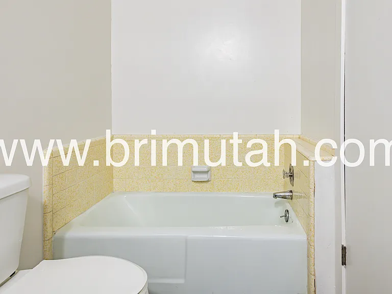1877 E Osage Orange Ave #3 — Photo 17