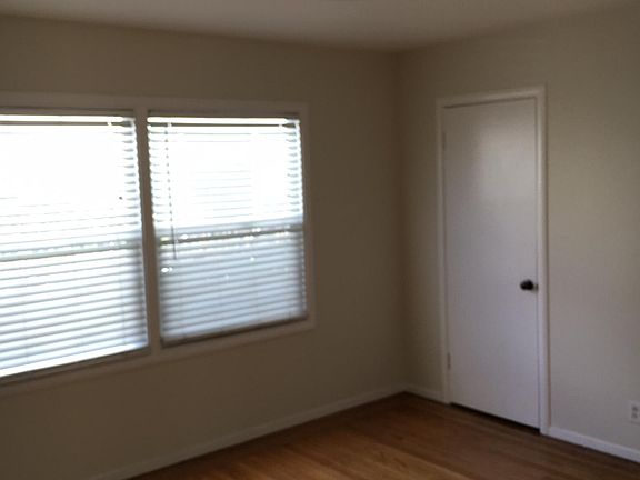 3rd image of 812 N Idaho St