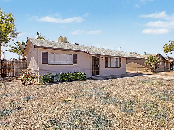 4th image of 2057 E BALSAM Avenue