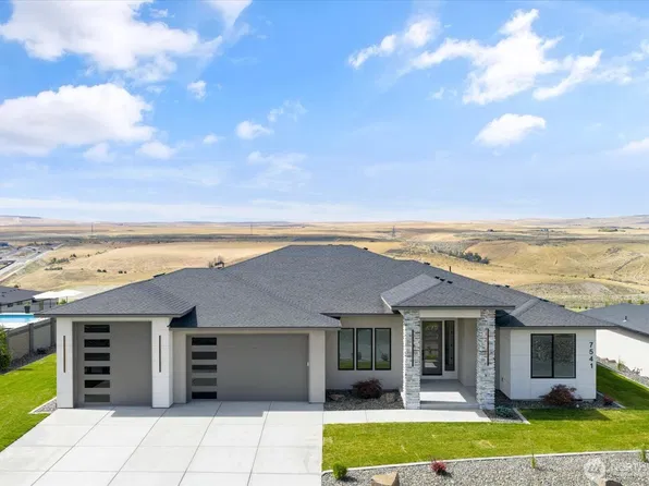 7541 W 22nd Place, Kennewick, WA 99338