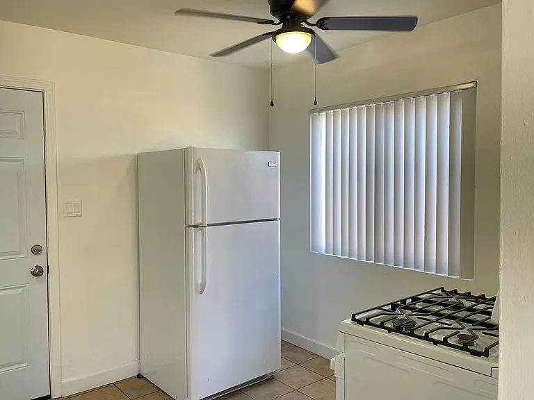 24885 - 24919 Eucalyptus Ave — Photo 8