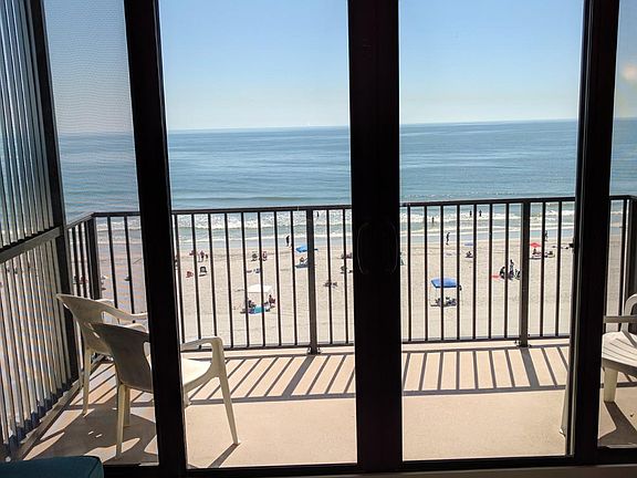 Enjoy the beach and the sound of the waves