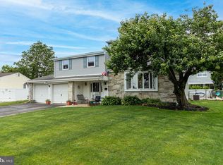 3234 Sandy Ln, Bensalem, PA 19020