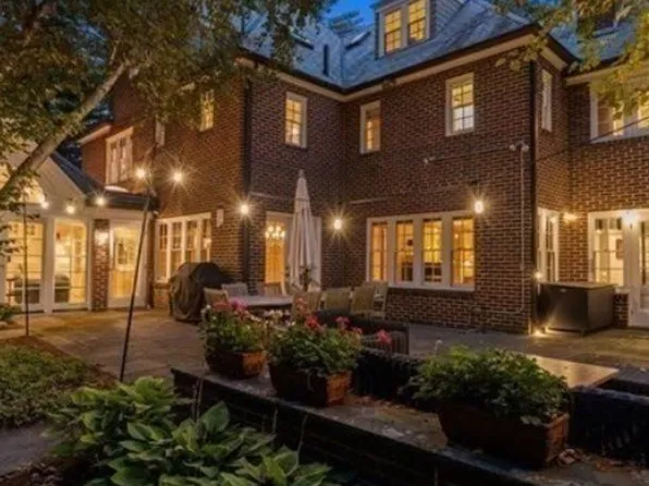 200 Clifton St, Belmont, MA 02478