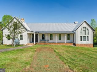 607 Crawford Rd, Barnesville, GA 30204