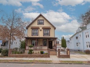 120 Norman St, East Orange City, NJ 07017