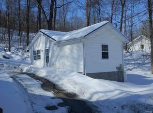 10 Kashmir Ct, Carmel, NY 10512