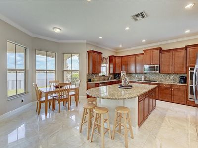 8631 S Lakeside Bend, Pompano Beach, FL, 33076