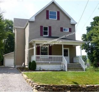509 Old Zelienople Rd, Ellwood City, PA, 16117