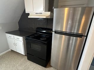 378 Sigourney St #3, Hartford, CT 06112