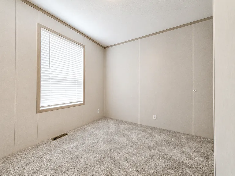 29800 Guilford Cir #297 — Photo 22