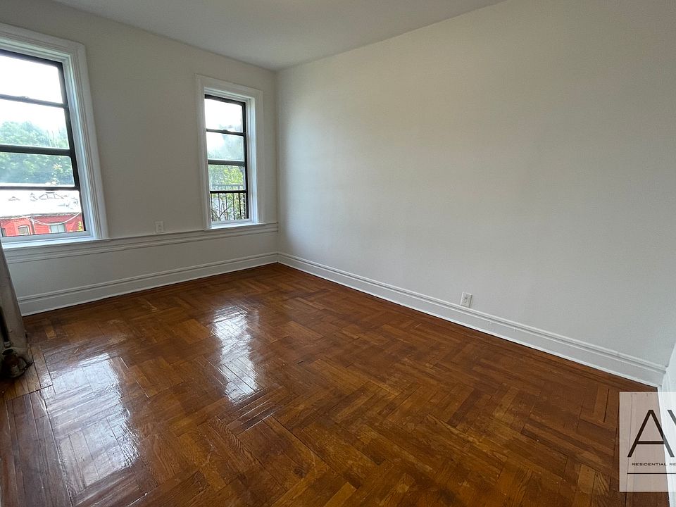 1st image of 403 Saint Johns Pl #C