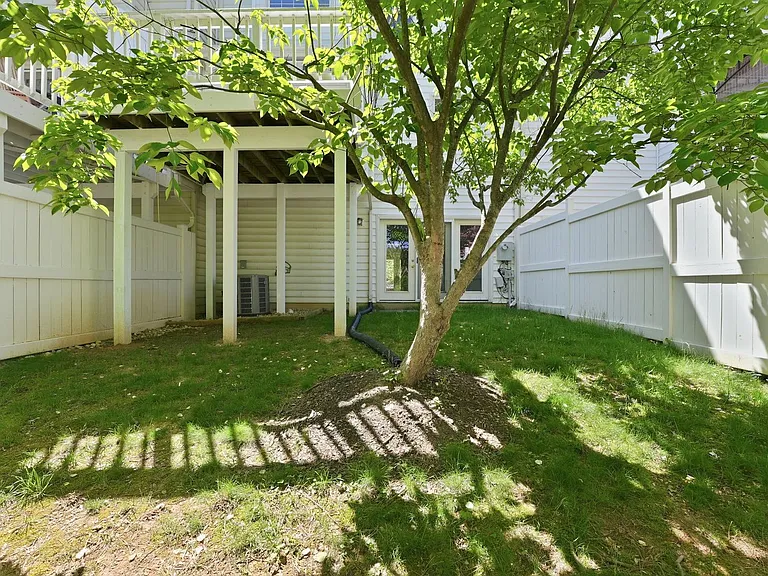 2709 Baronhurst Dr — Photo 25