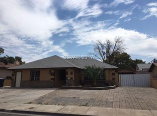 552 Close Ave, Henderson, NV 89011